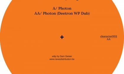 Powerplay: Deetron – Photon (Character) // 04.12.2014
